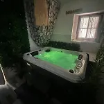 Maison Familiale A 2 Min A Pied De L'institut A Armand Calme Jeux Babyfoot Jacuzzi Proche Σπίτι διακοπών